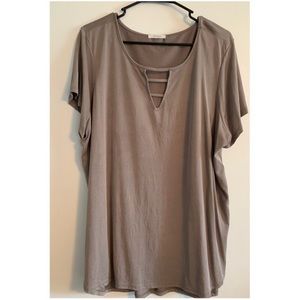 Basic Tee- taupe coloring